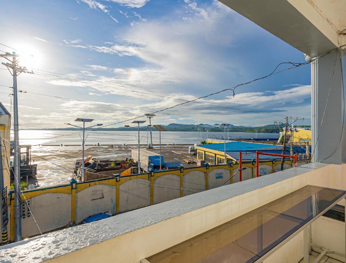 Pier La Casa Homestay Building Surigao Esterno foto